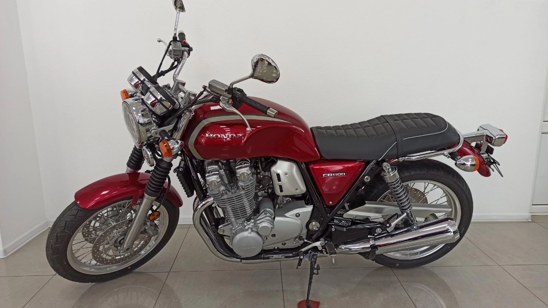 Продам Honda CB1100EX новое состояние официал.