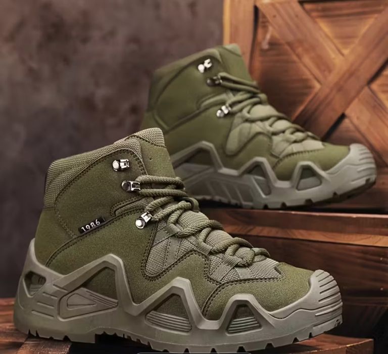 Тактичні кросівки/військові кросівки якісні