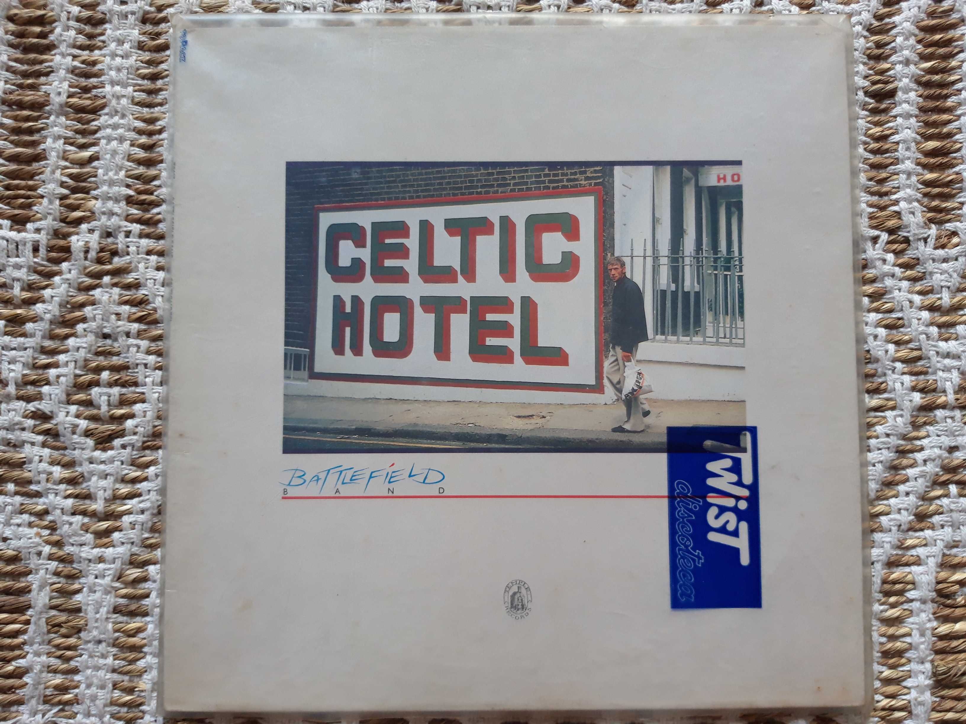 Vinil - Battlefield - Celtic Hotel