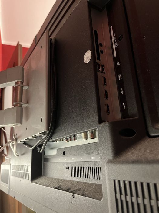 Smart tv Manta 50”