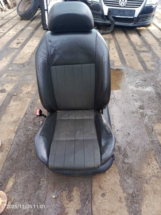 Fotel kierowcy Skoda Superb I – skóra, pełna elektryka, pamięć