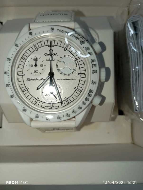 Omega x Swatch SO33W700 Snoopy Ekskluzywny Model z Dostawą