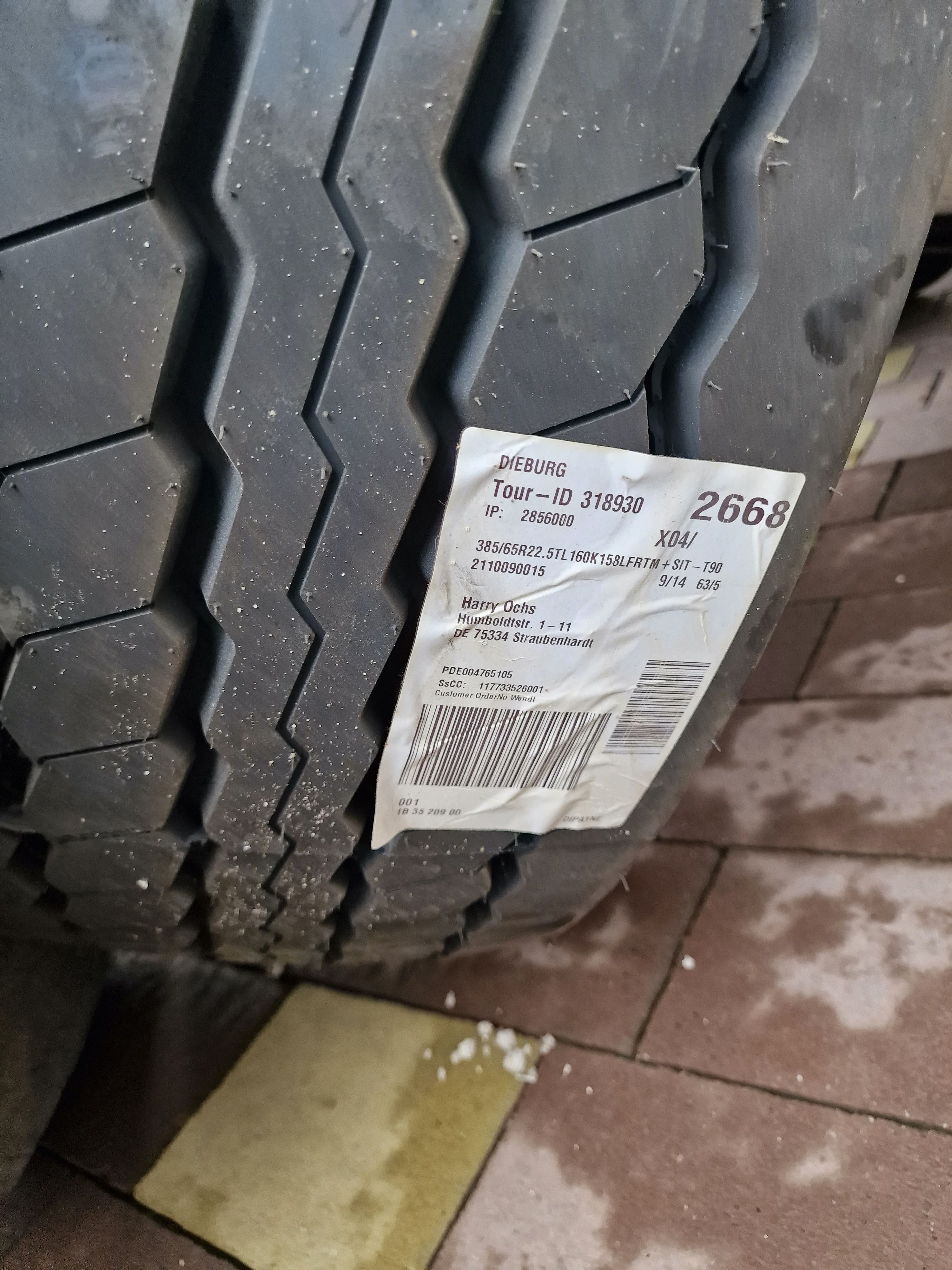 колеса резіна на полуприцеп  385/65/R22.5 нова комплект Pirelli NEU