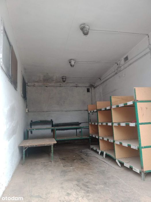 Wynajmę garaż z kanałem, utwardzony plac monitorin