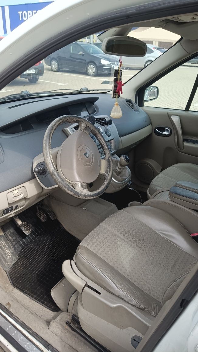 Renault Scenic 2 1.9dCi