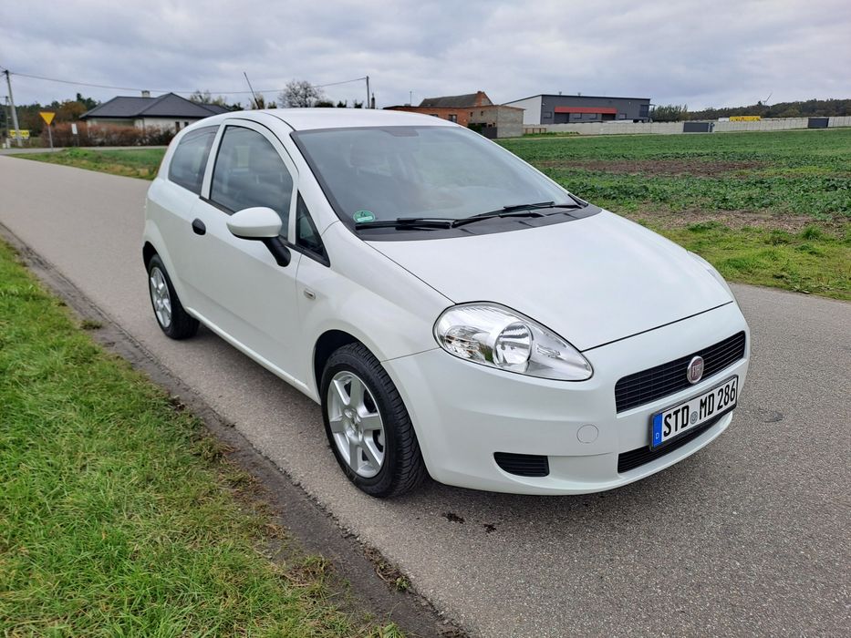 Fiat Grande Punto Lift 2010r. 1.2 klima zadbany
