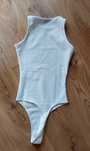 Białe Body Missguided