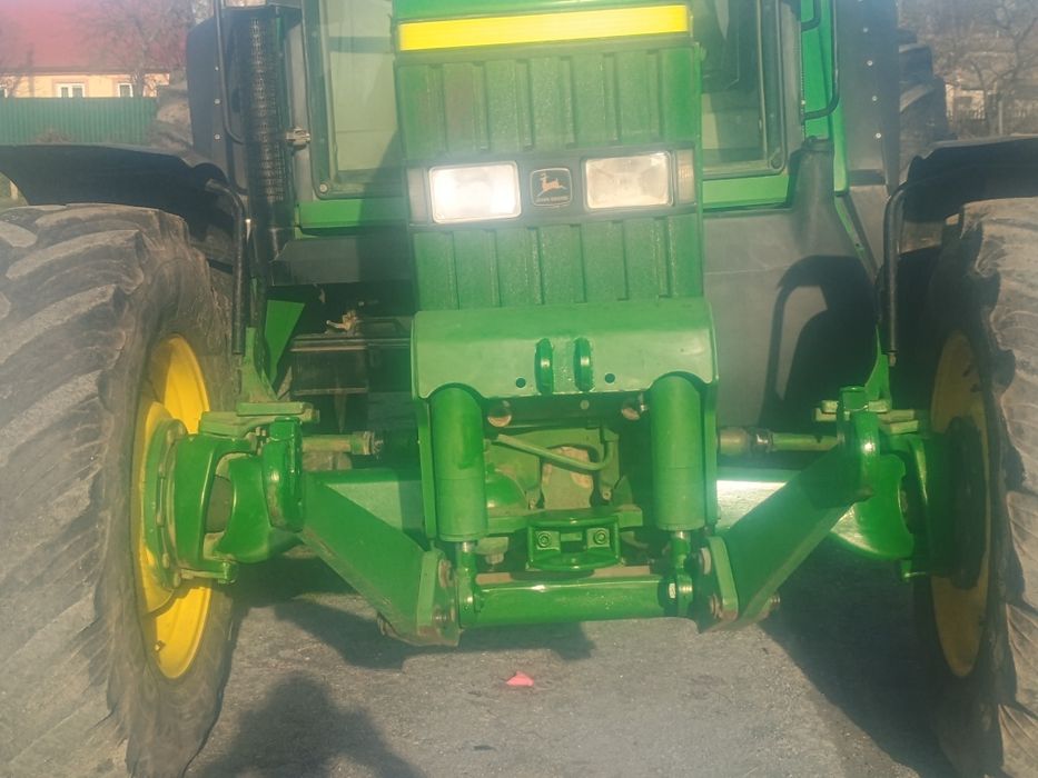 Трактор Джон Дір 6910 свіжо привезений з Бельгії.