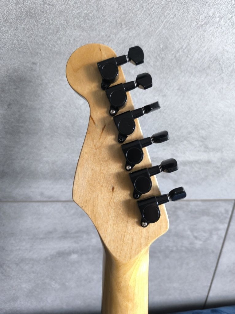 Gitara leworęczna Stratocaster Partcaster + osprzęt