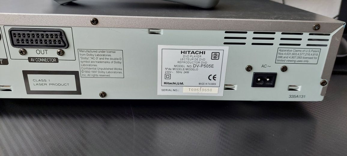 HITAHI dvd player