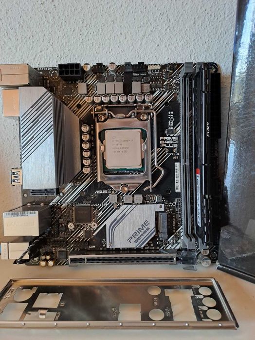 Bundle Core i7-10700 / Asus Prime B460I-Plus / 8GB DDR4 HyperX