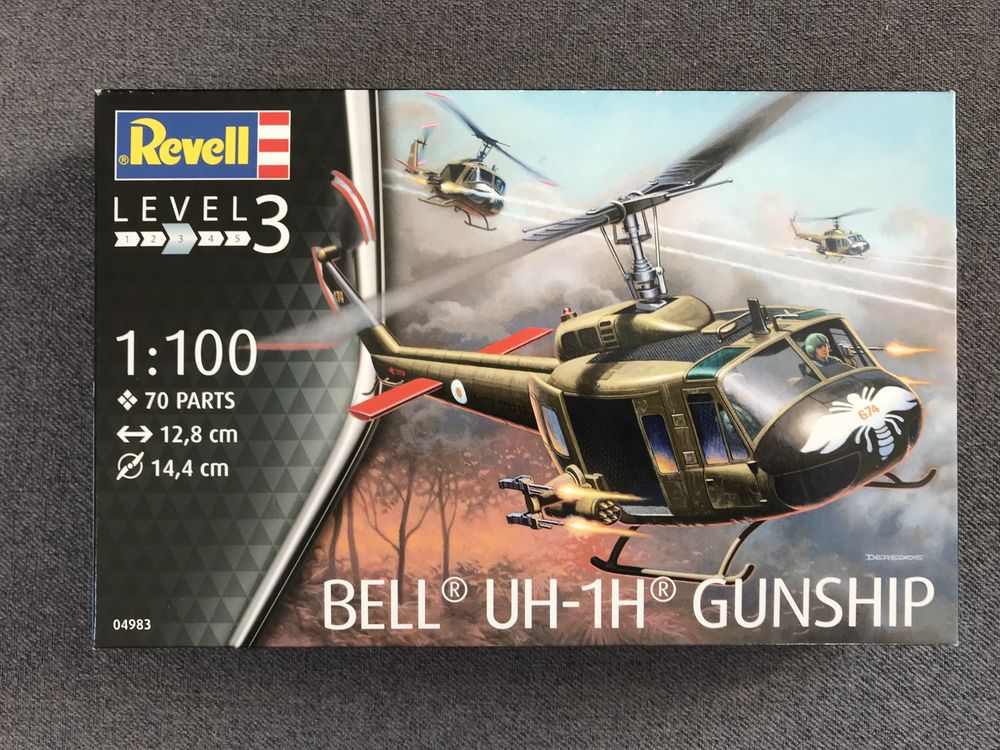 Model do sklejania Revell 04983 Helikopter Bell UH-1H