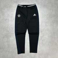 Штани Adidas Manchester United
