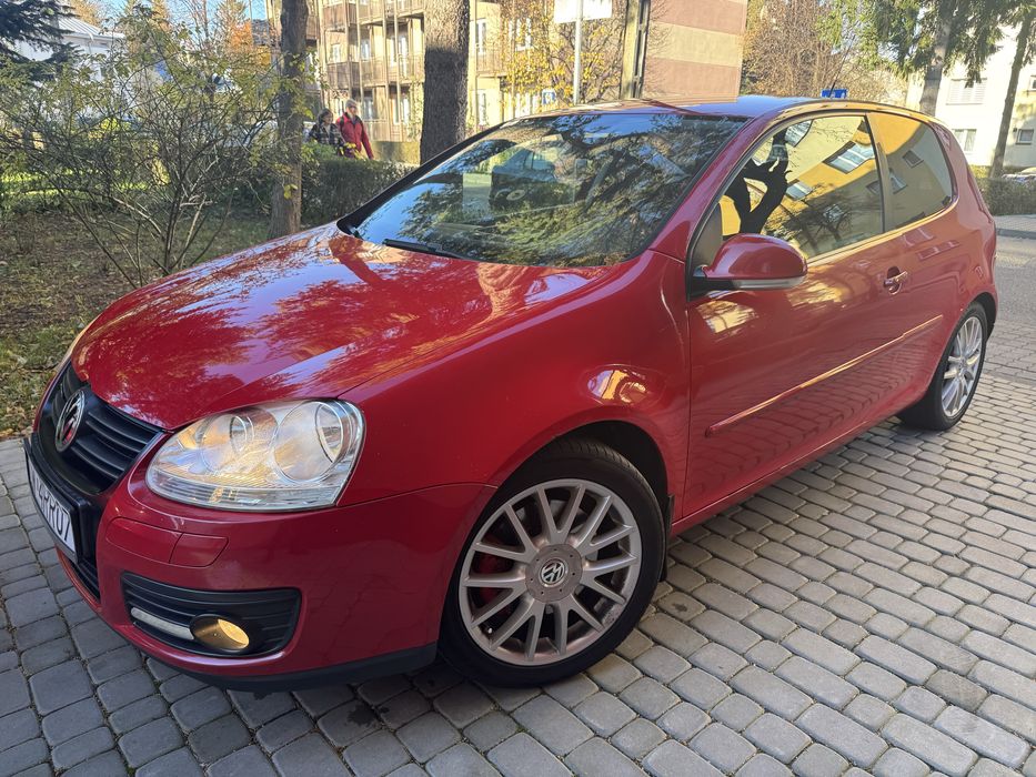 VW Golf 5,170KM,6-ти ступка,2DIN магнітола.Львів*
