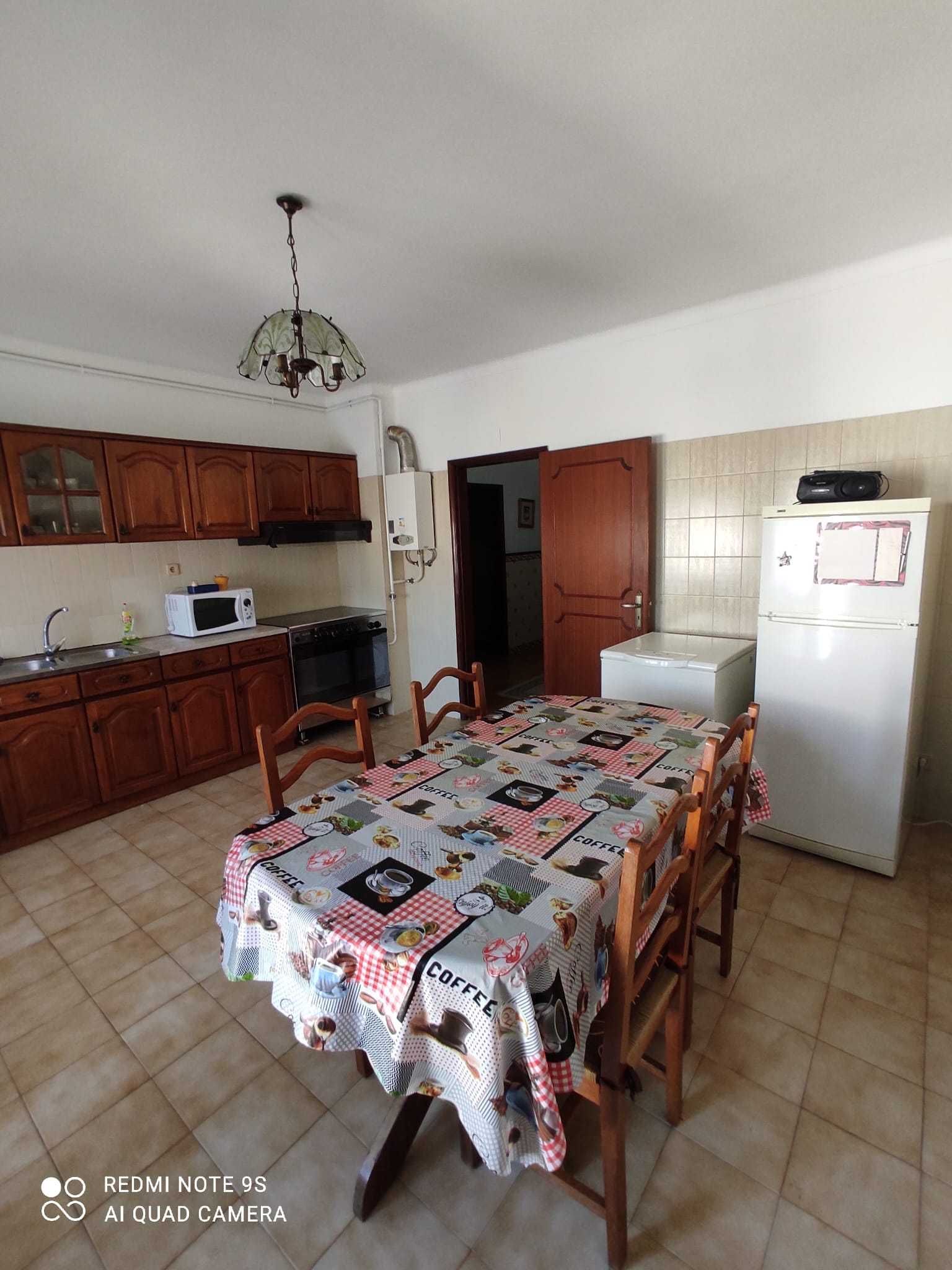 Quarto para arrendar em apartamento T3 (São Martinho do Bispo)