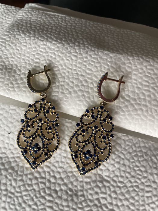 Серебряный комплект серебра 925 в позолоте  с корундами