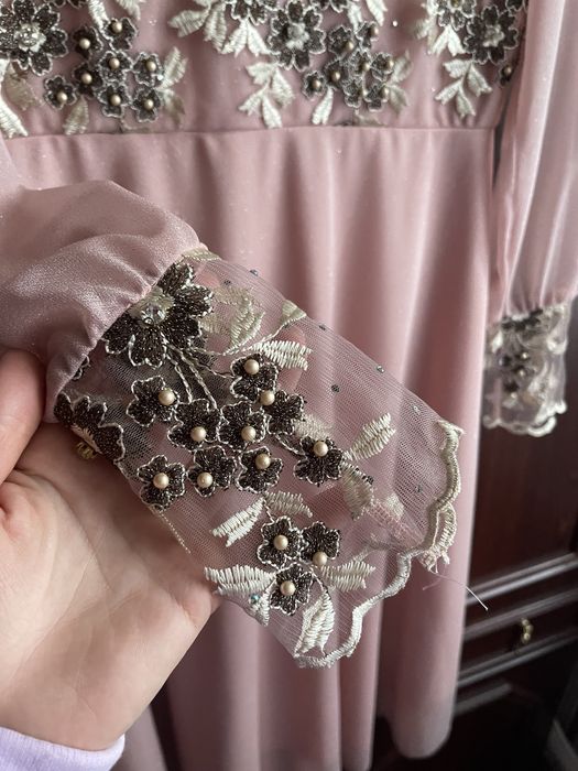 Сукня, плаття святкове, пудрове М-Л