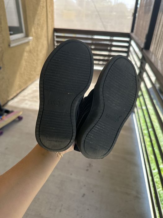 Дитячі чорні кросівки оригінал Puma 27,5 9.5