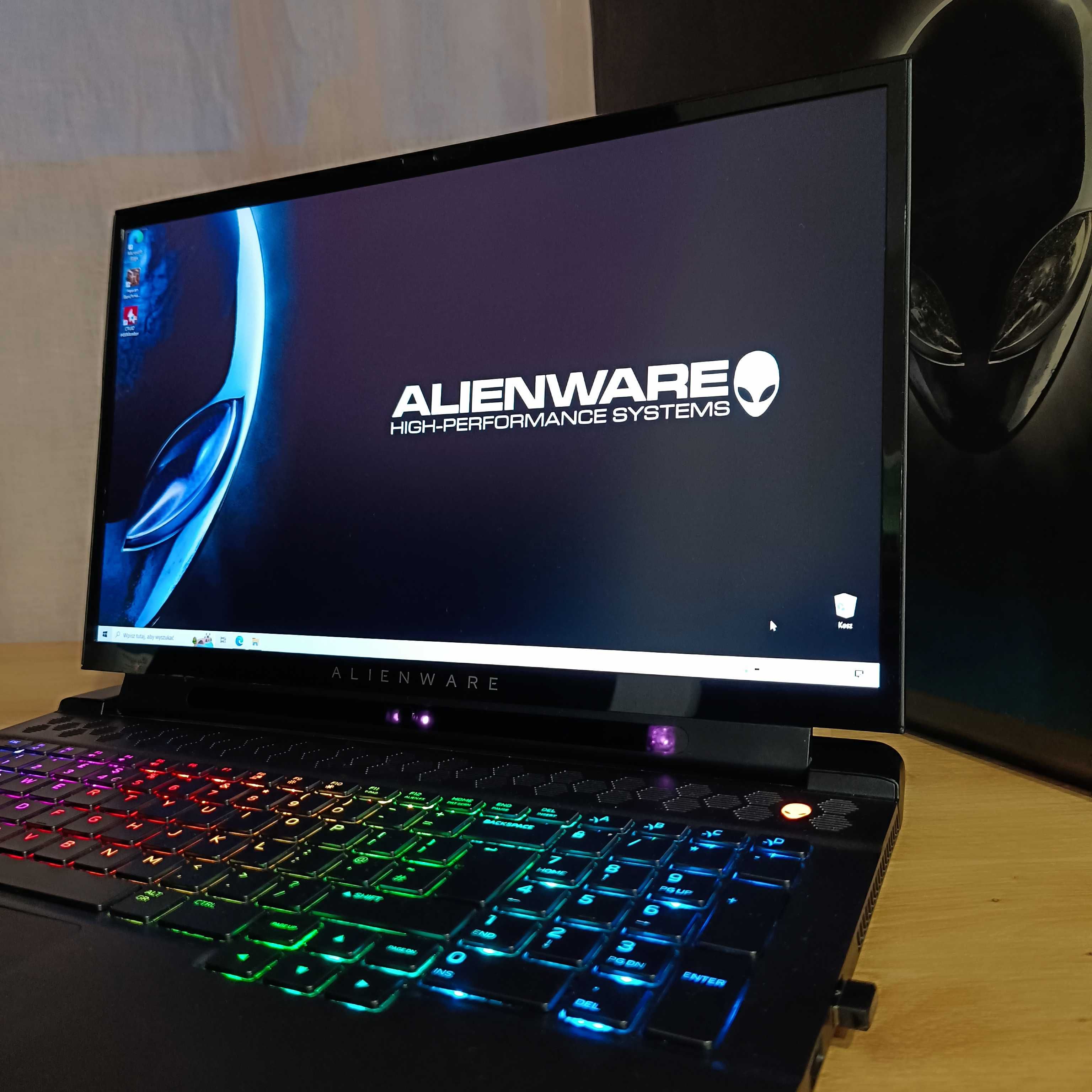 Alienware M17 R2 17 CALI | i9 9880H | RTX 2070 MAX-Q | 1TB SSD | 16GB