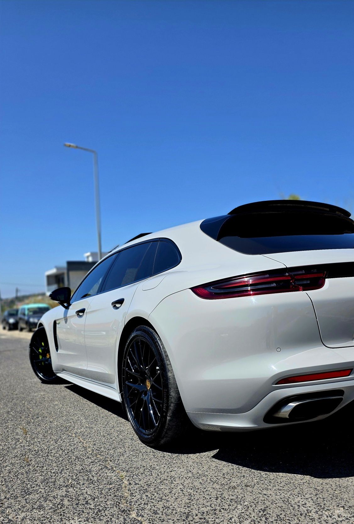 Porsche Panamera Sport turismo 4 E- hibrido
