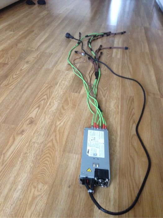 Продам серверний блок живлення 12вольт 1400w