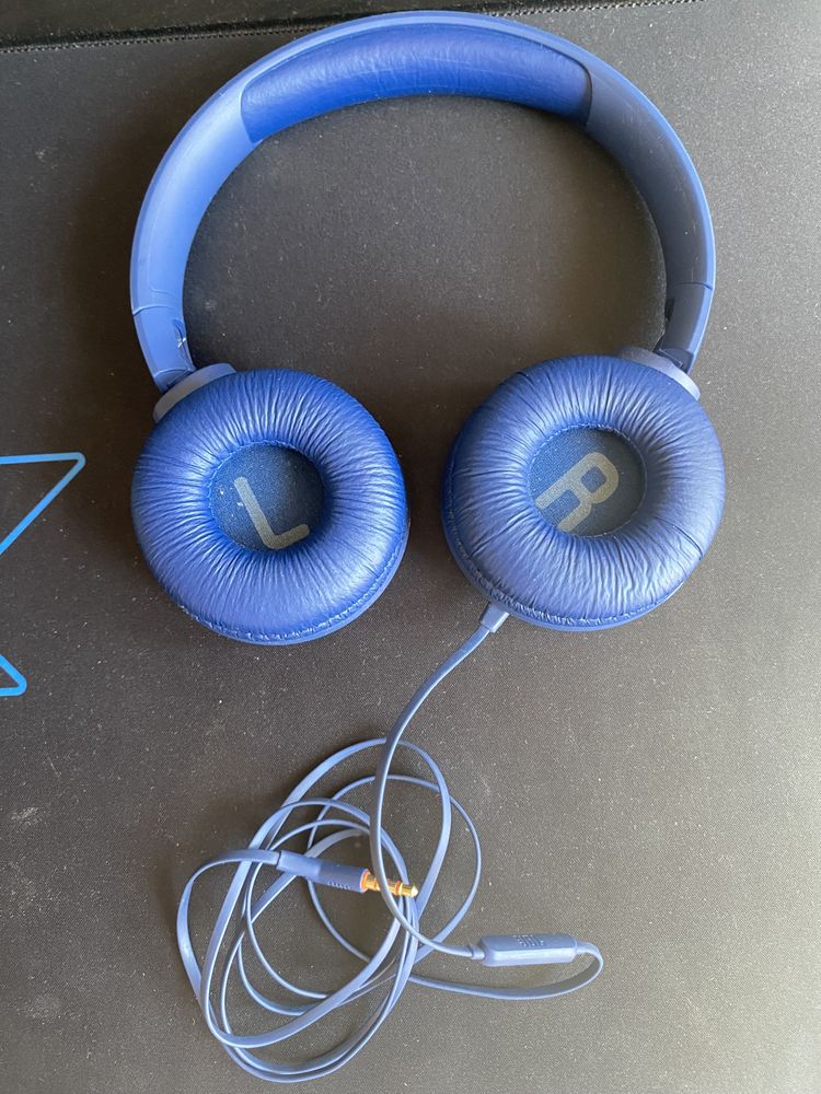 JBL HeadPhones novos