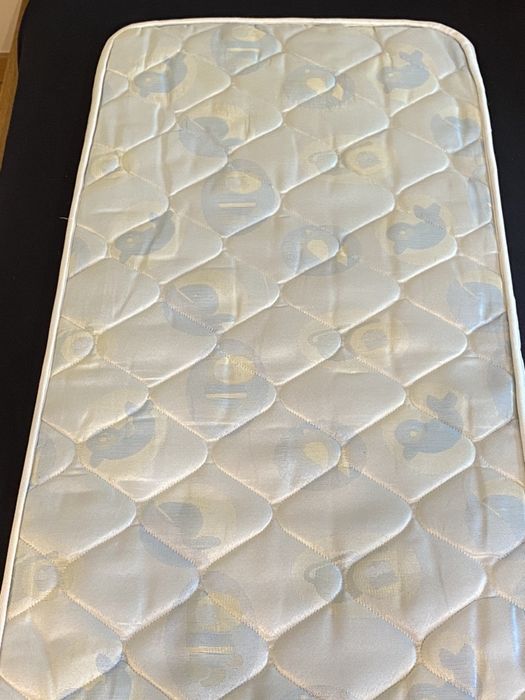 Colchão para cama de BÉBÉ