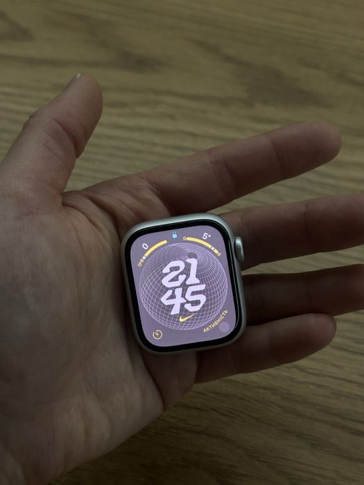 Apple watch 8 series + Nike