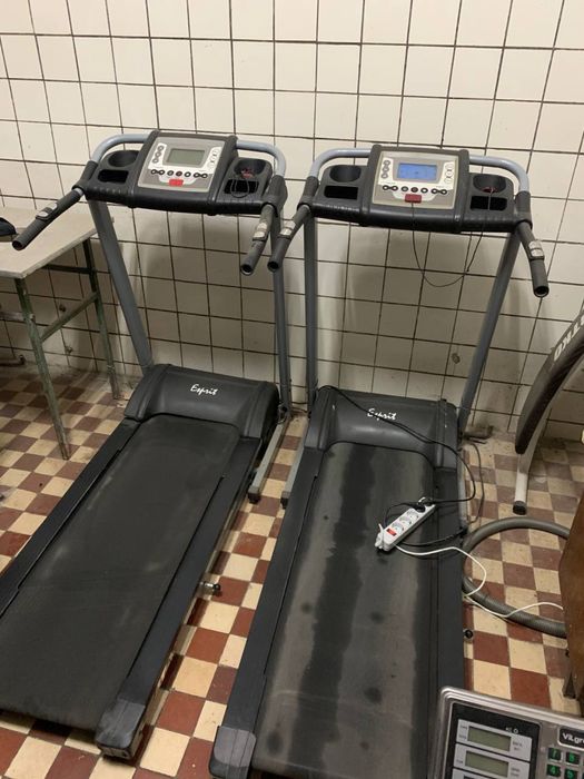 Електрична бігова доріжка Esprit ST70