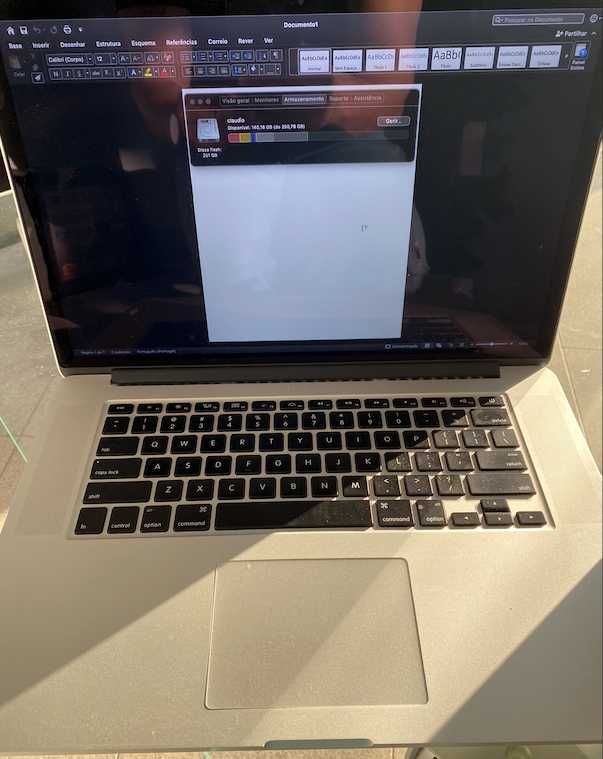 MacBook Pro 15" Finais de 2015