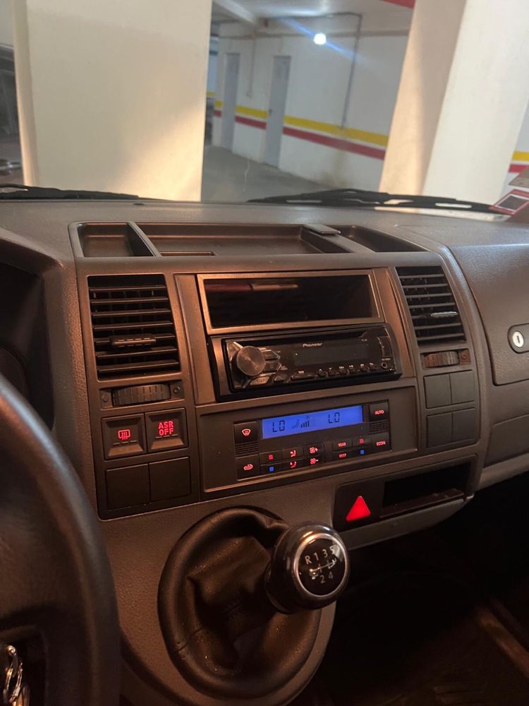 Volkswagen Caravelle