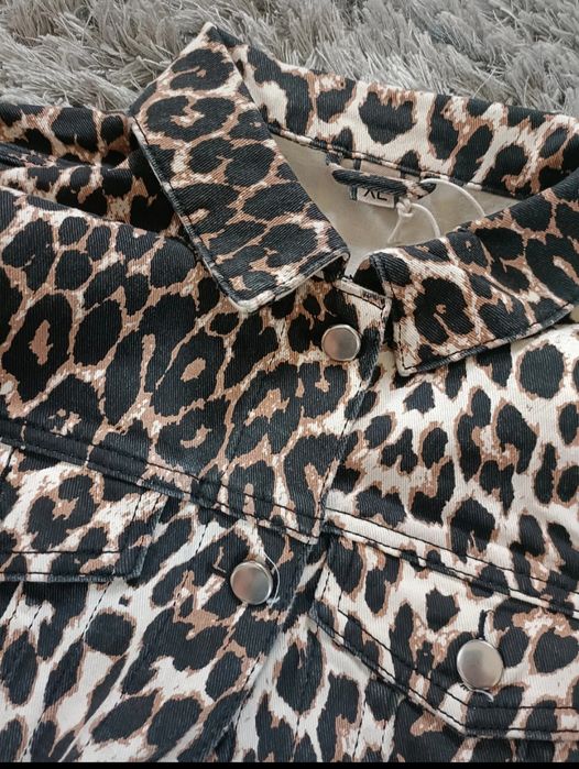 Katana kurtka panterka print zwierzęcy