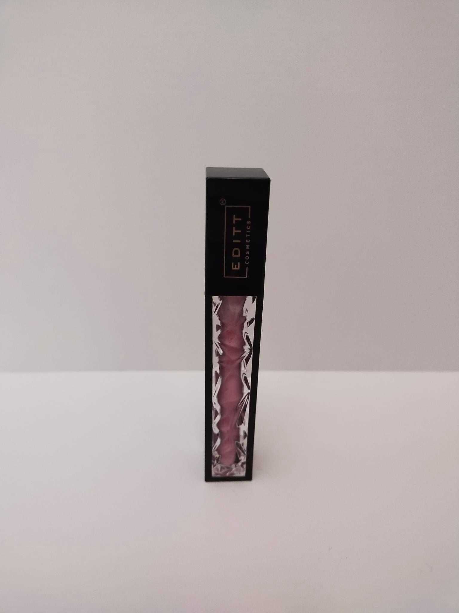 Błyszczyk do ust LUXURY Lip Gloss 15