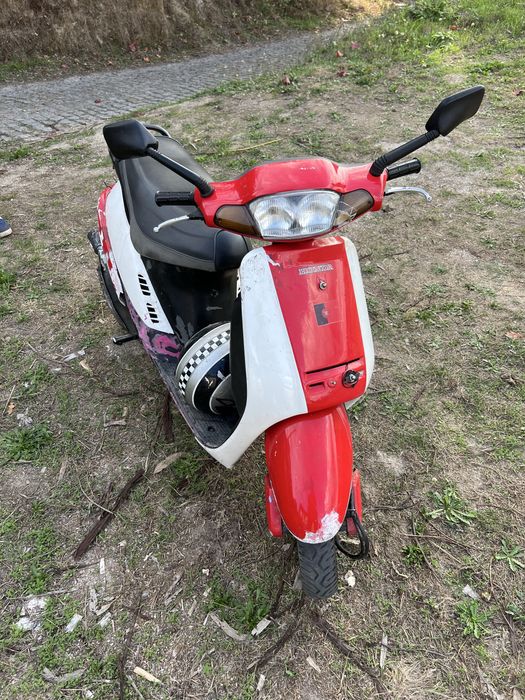 Vendo scotter a andar bem