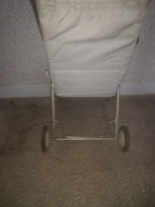 Wózek dla lalek spacerowy
