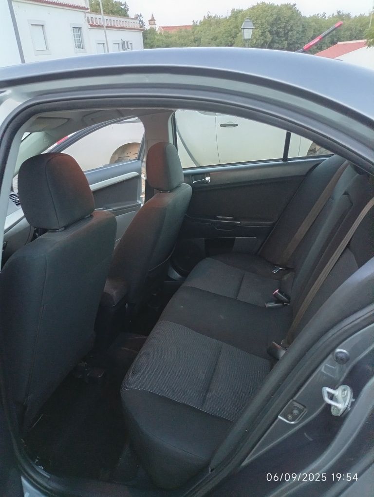 Mitsubishi Lancer 1.5