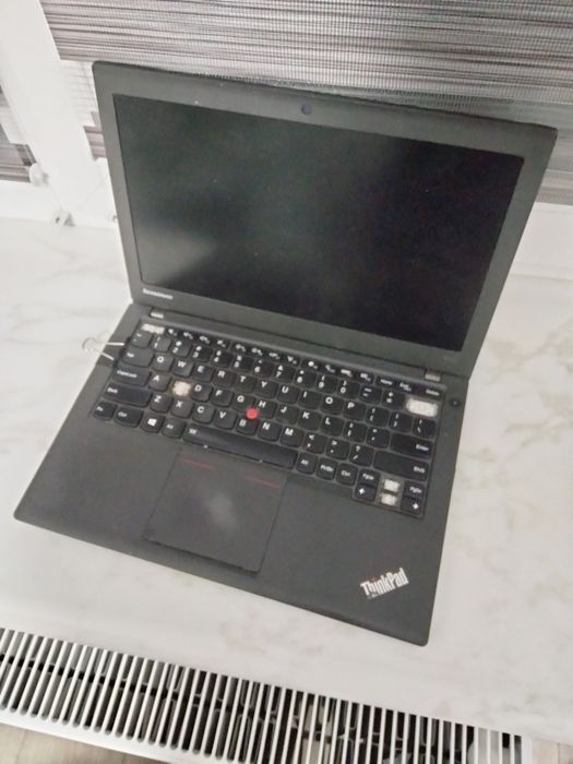 ThinkPad x240 неробочий/на відновлення