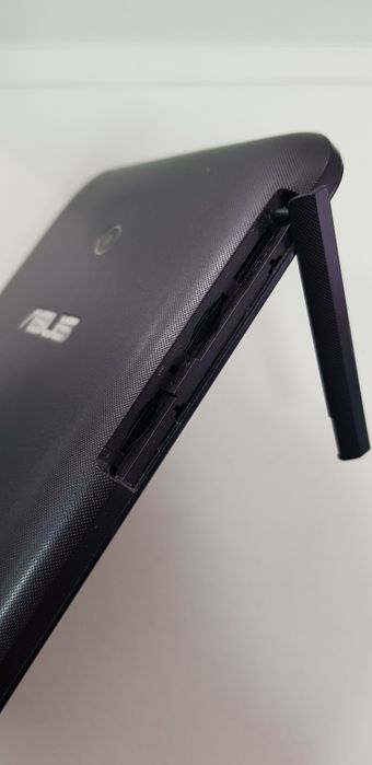 Планшет Asus К012  Mo Pad 7