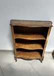 Biblioteczka drewniana
