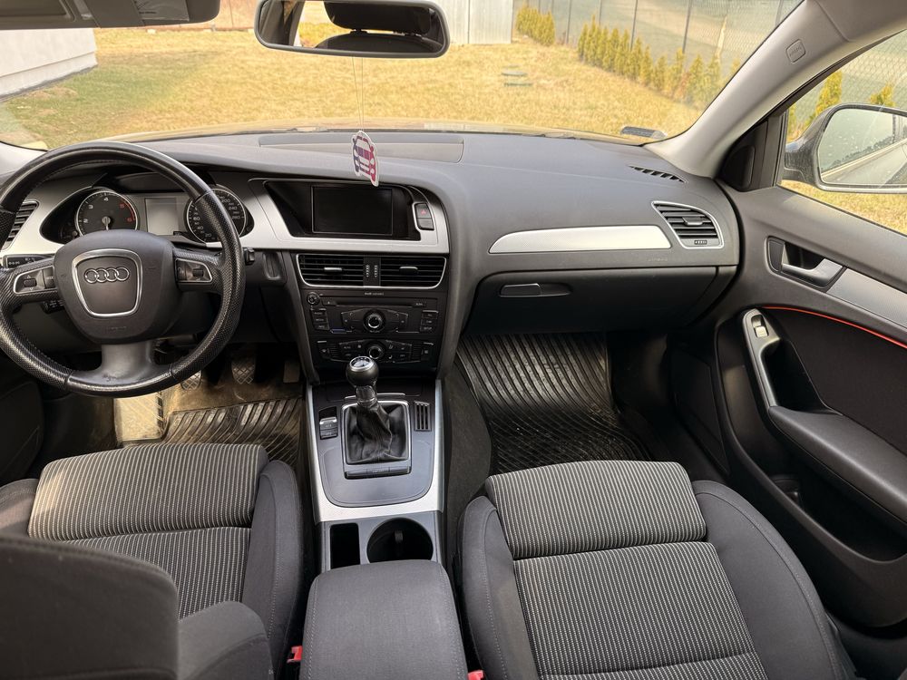Audi A4 B8 2.0 TDI
