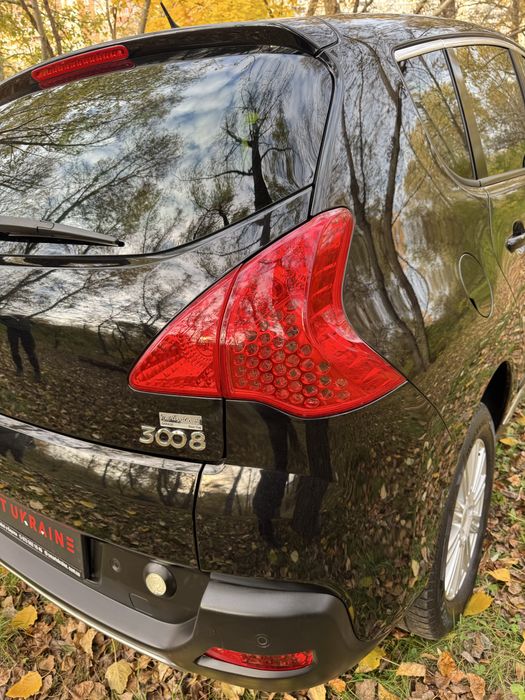 Peugeot 3008 1.6 автомат з Швейцарії