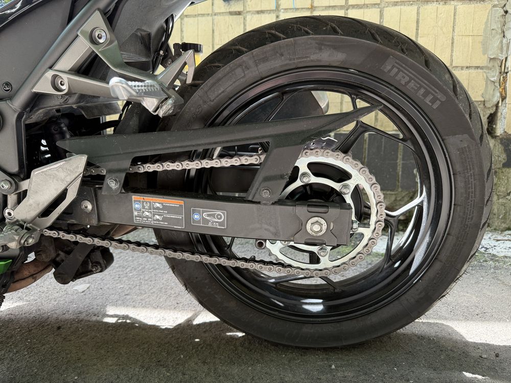 Продам мотоцикл Kawasaki Z300 2016г.