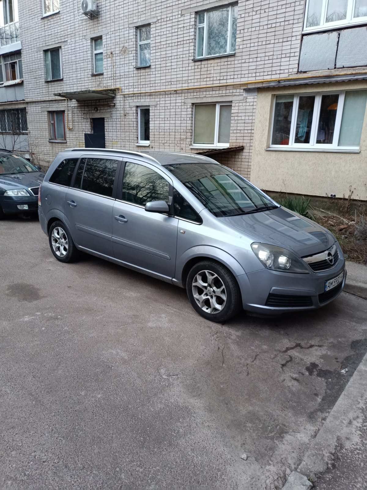 Opel Zafira Cosmo 1.8, автомат, бензин, 7 місць