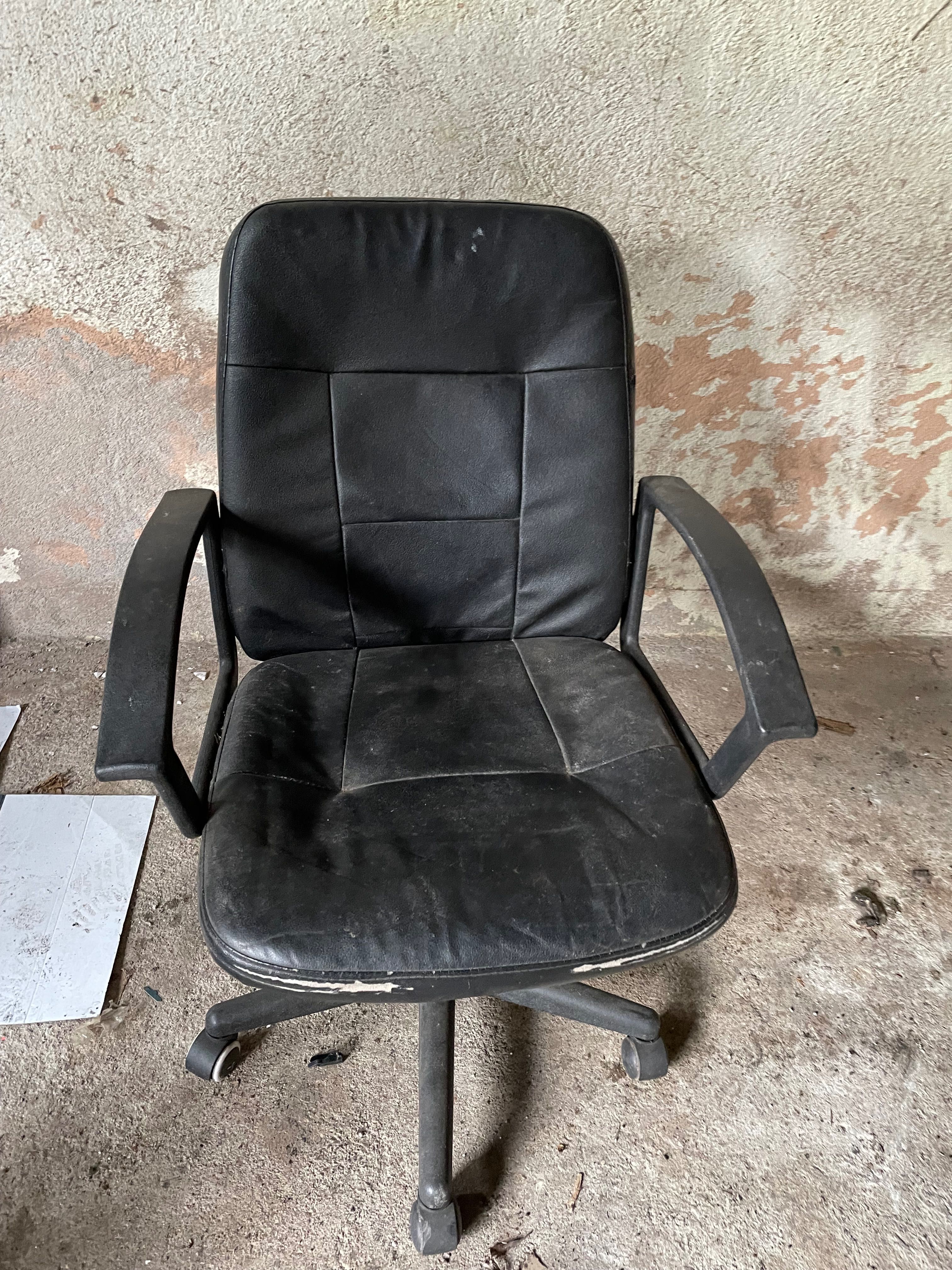 Krzesło biurowe do biurka regulowane