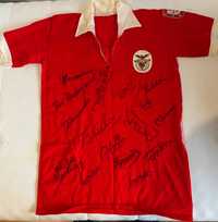 Camisola Benfica , anos 70 assinada p/ Eusébio e seleção Portuguesa !!
