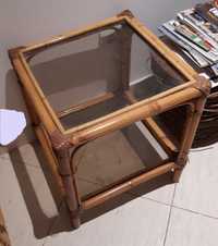 Mesa em Bambu e vidro