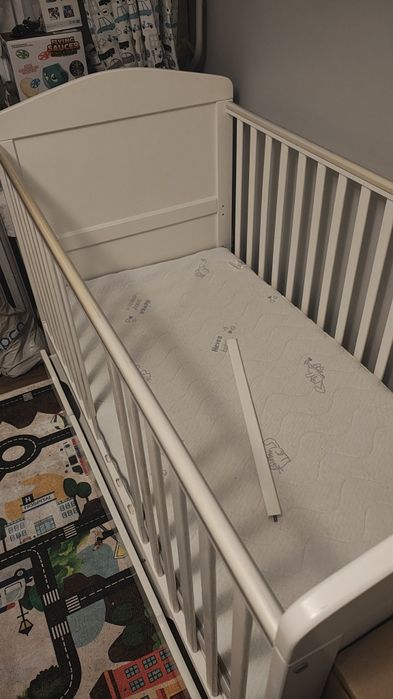 Łóżeczko/tapczan 140x70 + materac