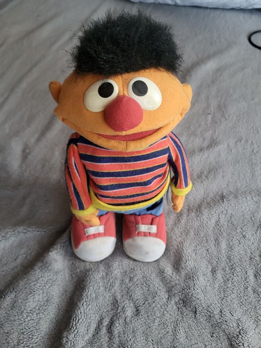 Maskotka mapet na baterie