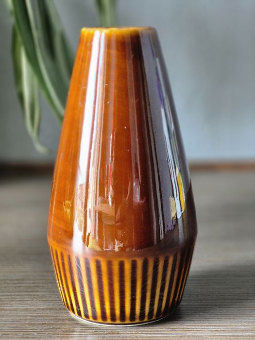 Wazon porcelitowy Pruszków Emka cermika PRL