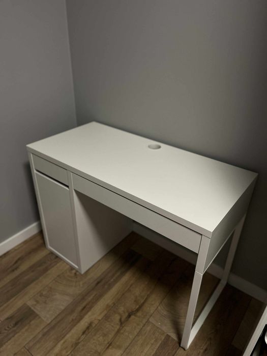 Biurko Micke IKEA